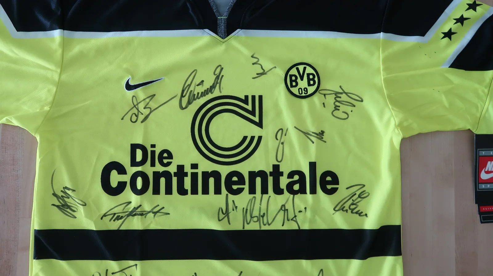 Signed Borussia Dortmund 1997 jersey — photo 4 of 4